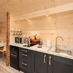 The Stag - Crossgate Luxury Glamping * Penrith